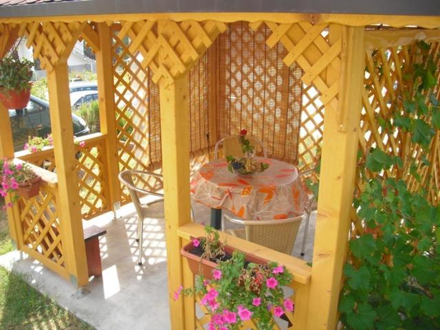 Mirjana F Apartaments Baška Exteriör bild