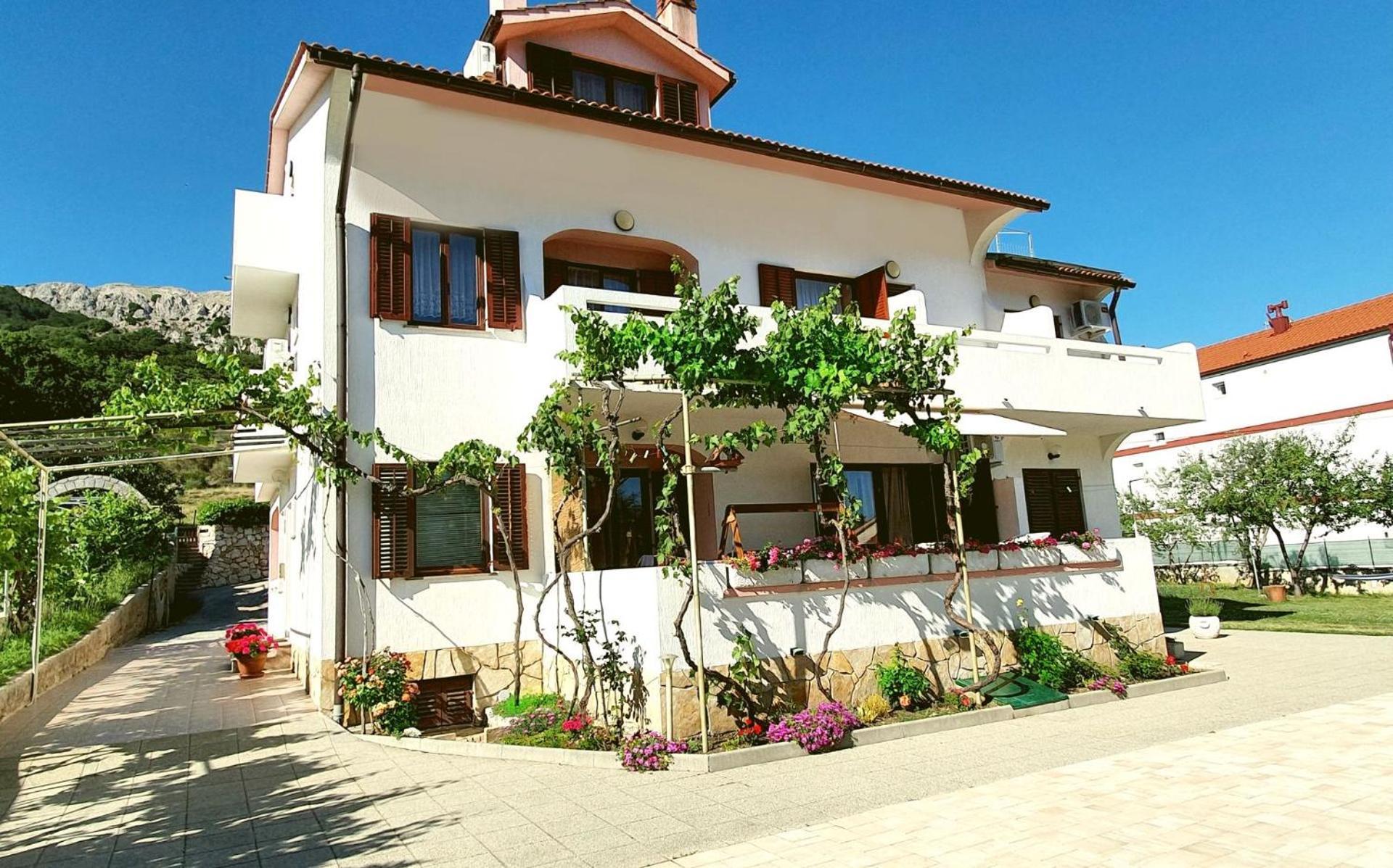 Mirjana F Apartaments Baška Exteriör bild