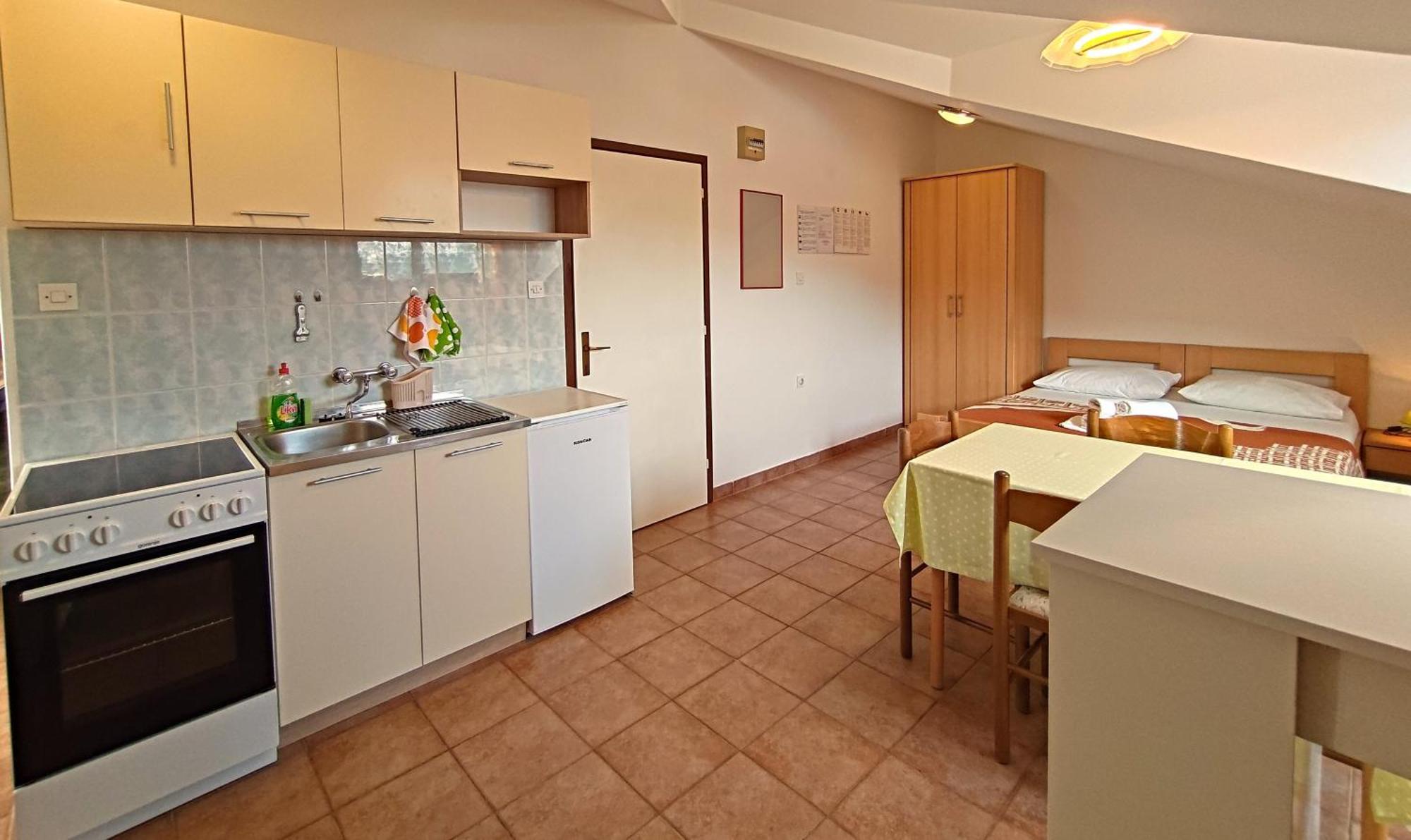 Mirjana F Apartaments Baška Exteriör bild