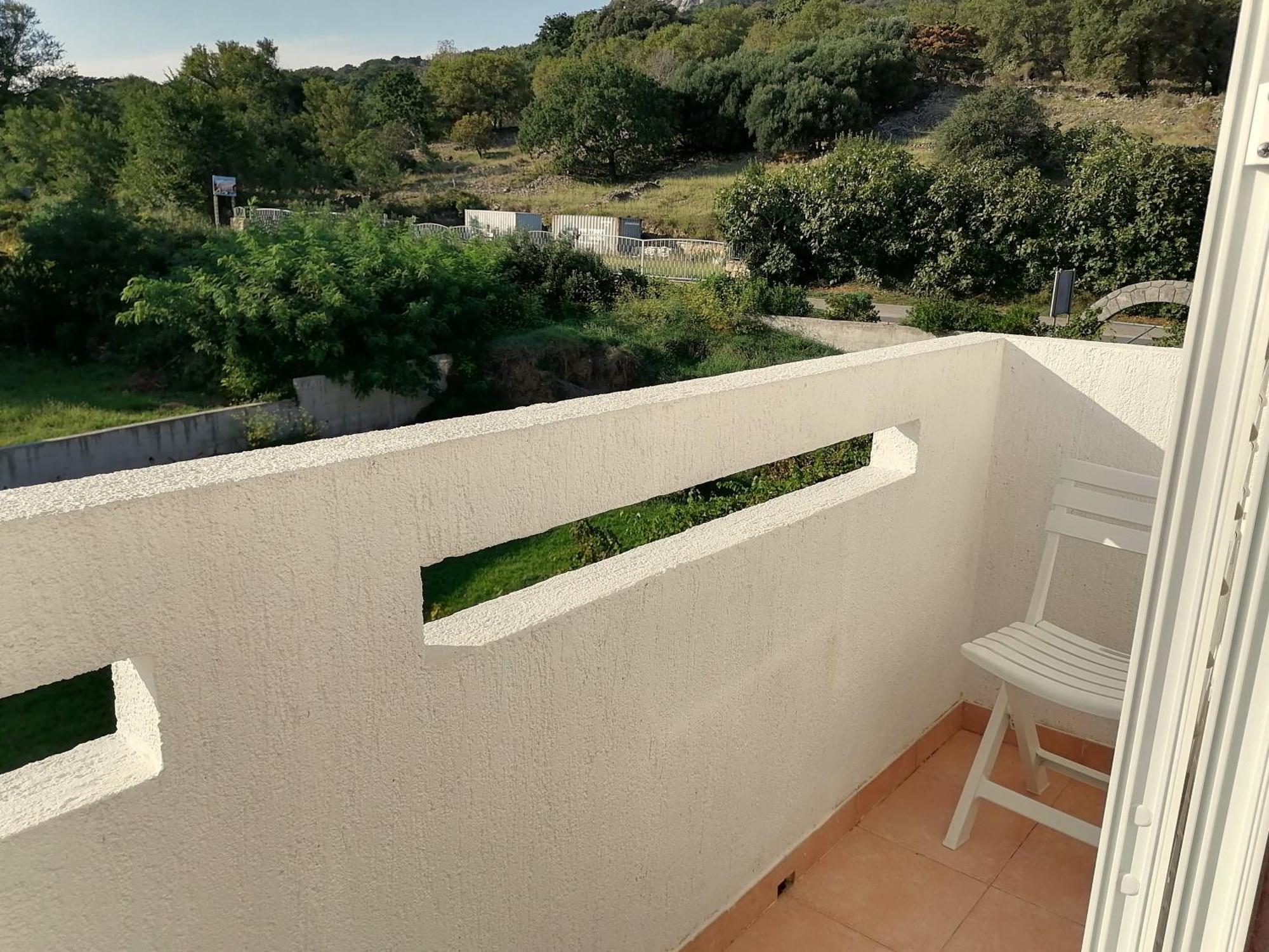 Mirjana F Apartaments Baška Rum bild
